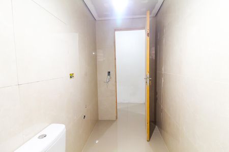 Casa à venda com 194m², 3 quartos e 2 vagas Casa à venda com 194m², 3 quartos e 2 vagasBanheiro 2