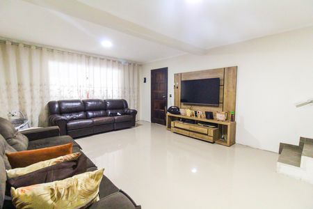 Casa à venda com 194m², 3 quartos e 2 vagas Casa à venda com 194m², 3 quartos e 2 vagasSala