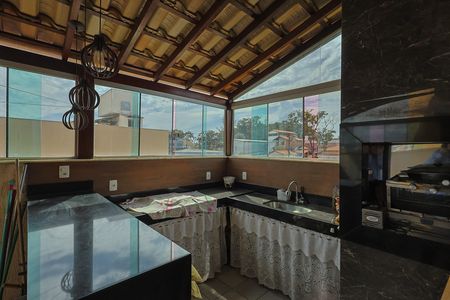 Apartamento à venda com 101m², 2 quartos e 1 vaga
