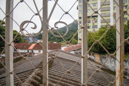 Apartamento à venda com 105m², 3 quartos e 1 vagaÁrea de Serviço Vista