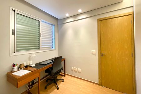Apartamento à venda com 87m², 3 quartos e 2 vagas Apartamento à venda com 87m², 3 quartos e 2 vagasQuarto 2