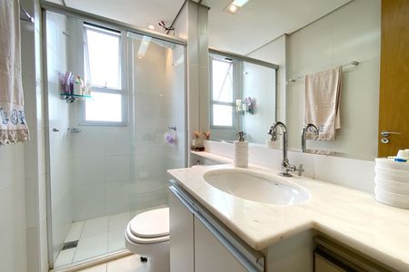 Apartamento à venda com 87m², 3 quartos e 2 vagas Apartamento à venda com 87m², 3 quartos e 2 vagasBanheiro