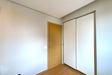 Apartamento à venda com 87m², 3 quartos e 2 vagas Apartamento à venda com 87m², 3 quartos e 2 vagasQuarto 3