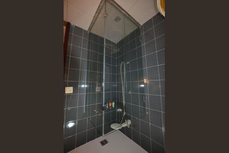Casa à venda com 227m², 3 quartos e 3 vagasBanheiro Social