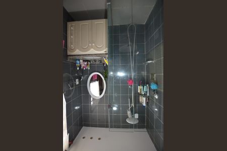 Casa à venda com 227m², 3 quartos e 3 vagasBanheiro da Suíte