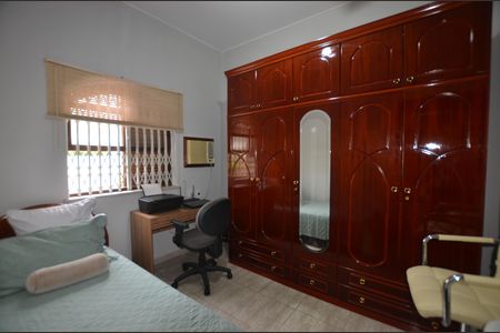 Casa à venda com 227m², 3 quartos e 3 vagasQuarto 3