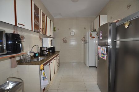 Casa à venda com 227m², 3 quartos e 3 vagasCozinha