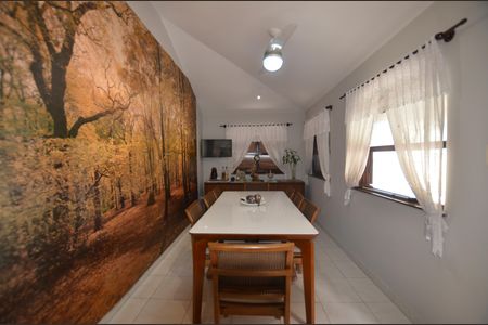 Casa à venda com 227m², 3 quartos e 3 vagasSala de Jantar