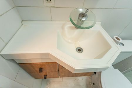 Apartamento à venda com 62m², 3 quartos e 1 vaga Apartamento à venda com 62m², 3 quartos e 1 vagaBanheiro