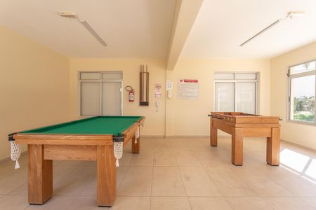Apartamento à venda com 62m², 3 quartos e 1 vaga Apartamento à venda com 62m², 3 quartos e 1 vagaÁrea comum - Salão de jogos