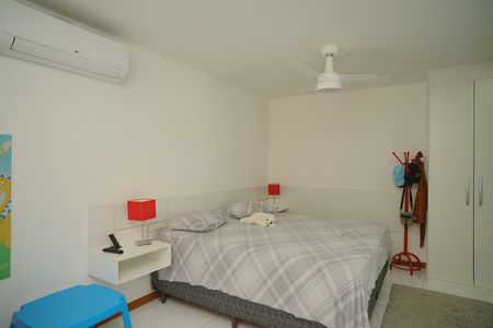 Casa à venda com 179m², 3 quartos e 2 vagas Casa à venda com 179m², 3 quartos e 2 vagasQuarto 2