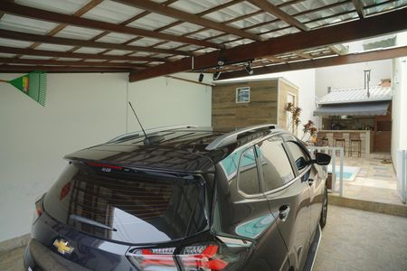 Casa à venda com 179m², 3 quartos e 2 vagas Casa à venda com 179m², 3 quartos e 2 vagasGaragem