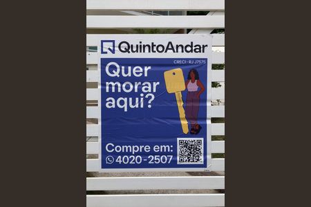 Casa à venda com 179m², 3 quartos e 2 vagas Casa à venda com 179m², 3 quartos e 2 vagasPlaca