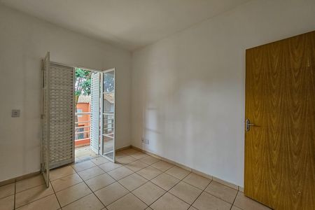 Casa de condomínio à venda com 117m², 3 quartos e 1 vaga