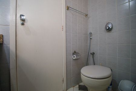 Apartamento à venda com 94m², 3 quartos e 1 vaga Apartamento à venda com 94m², 3 quartos e 1 vagaBanheiro Suite