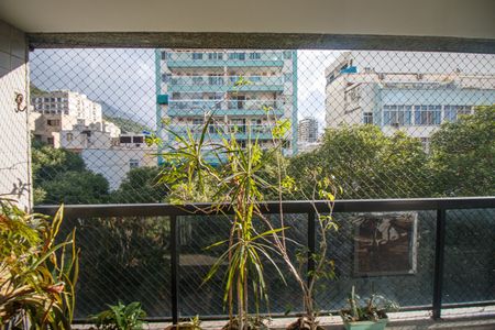 Apartamento à venda com 94m², 3 quartos e 1 vaga Apartamento à venda com 94m², 3 quartos e 1 vagaQuarto 2 Vista