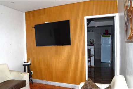 Sala de casa à venda com 3 quartos, 120m² em Vitoria, Belo Horizonte
