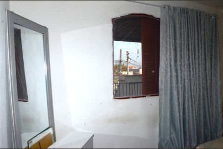Casa à venda com 160m², 4 quartos e 2 vagasSuíte