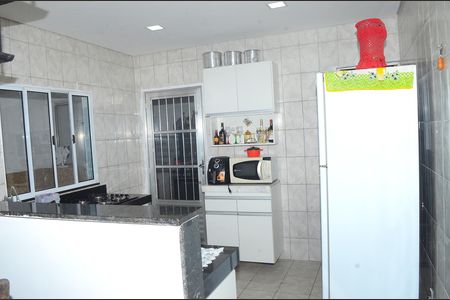 Casa à venda com 160m², 4 quartos e 2 vagasCozinha