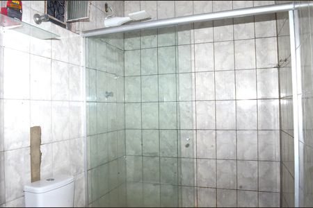 Casa à venda com 160m², 4 quartos e 2 vagasBanheiro
