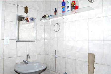 Casa à venda com 160m², 4 quartos e 2 vagasBanheiro