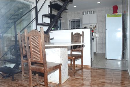 Casa à venda com 160m², 4 quartos e 2 vagasCopa