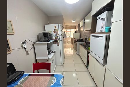 Apartamento à venda com 81m², 2 quartos e 1 vagaCozinha