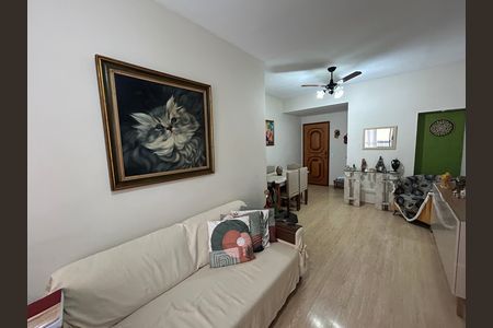Apartamento à venda com 81m², 2 quartos e 1 vagaSala