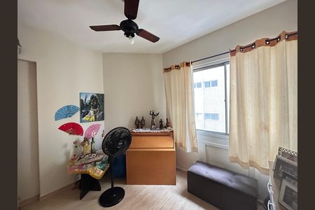 Apartamento à venda com 81m², 2 quartos e 1 vagaQuarto 2