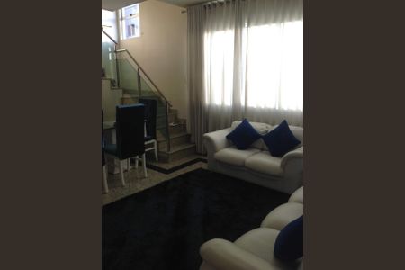 Apartamento para alugar com 180m², 3 quartos e 2 vagas Apartamento para alugar com 180m², 3 quartos e 2 vagasSala