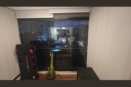 Apartamento à venda com 95m², 2 quartos e 2 vagasSala