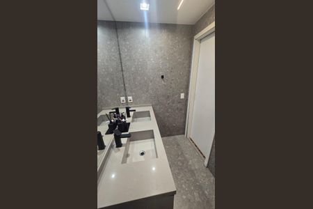 Apartamento à venda com 95m², 2 quartos e 2 vagasBanheiro