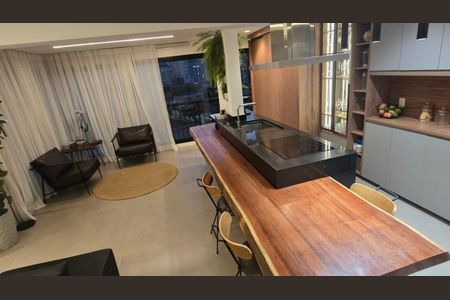 Apartamento à venda com 95m², 2 quartos e 2 vagasCozinha