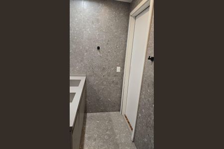 Apartamento à venda com 95m², 2 quartos e 2 vagasBanheiro