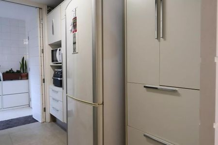 Apartamento à venda com 126m², 3 quartos e 3 vagasCozinha