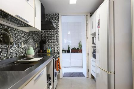 Apartamento à venda com 126m², 3 quartos e 3 vagasCozinha