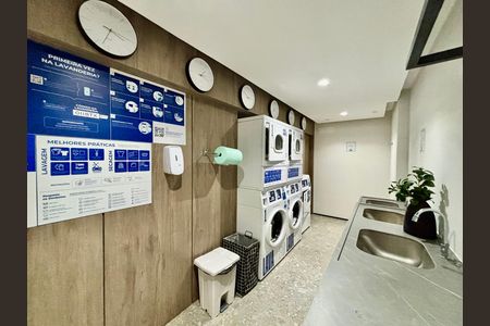 Studio à venda com 26m², 1 quarto e sem vaga Studio à venda com 26m², 1 quarto e sem vagaLavanderia