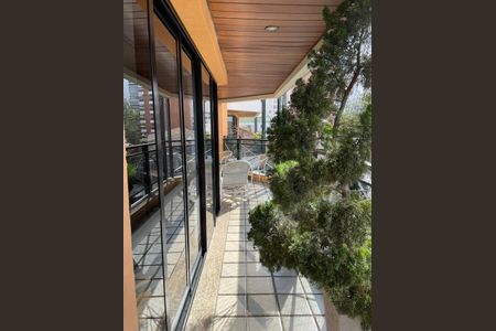 Apartamento à venda com 220m², 4 quartos e 4 vagas