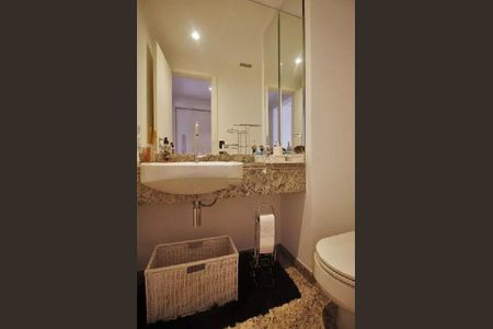 Apartamento à venda com 220m², 4 quartos e 4 vagas