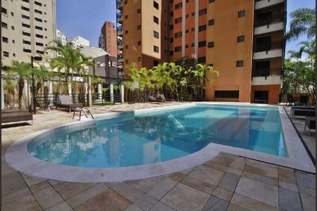 Apartamento à venda com 220m², 4 quartos e 4 vagas