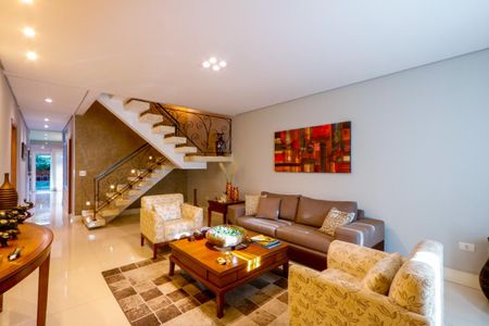Sala de estar de casa à venda com 4 quartos, 379m² em Vila Homero Thon, Santo André