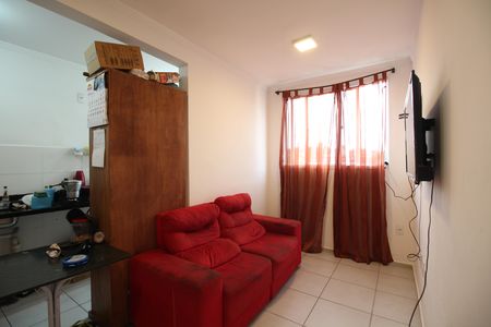 Apartamento para alugar com 46m², 2 quartos e sem vagaSala