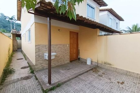 Casa para alugar com 100m², 2 quartos e 1 vaga Casa para alugar com 100m², 2 quartos e 1 vagaGaragem