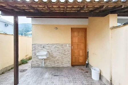 Casa para alugar com 100m², 2 quartos e 1 vaga Casa para alugar com 100m², 2 quartos e 1 vagaTanque