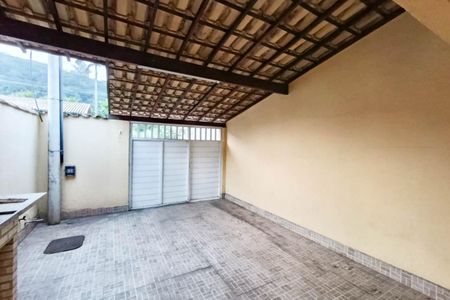Casa para alugar com 100m², 2 quartos e 1 vaga Casa para alugar com 100m², 2 quartos e 1 vagaGaragem