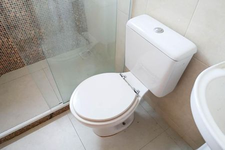 Casa para alugar com 100m², 2 quartos e 1 vaga Casa para alugar com 100m², 2 quartos e 1 vagaBanheiro 1