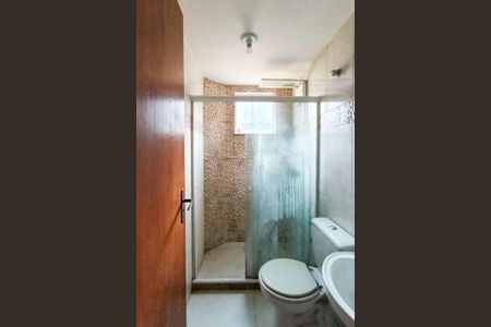 Casa para alugar com 100m², 2 quartos e 1 vaga Casa para alugar com 100m², 2 quartos e 1 vagaBanheiro 2