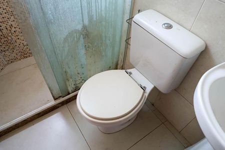 Casa para alugar com 100m², 2 quartos e 1 vaga Casa para alugar com 100m², 2 quartos e 1 vagaBanheiro 2