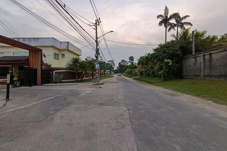 Casa para alugar com 100m², 2 quartos e 1 vaga Casa para alugar com 100m², 2 quartos e 1 vagaVista da Rua