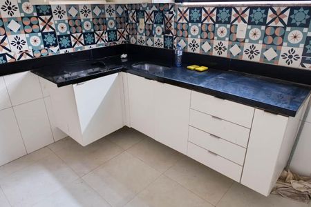 Casa para alugar com 100m², 2 quartos e 1 vaga Casa para alugar com 100m², 2 quartos e 1 vagaCozinha